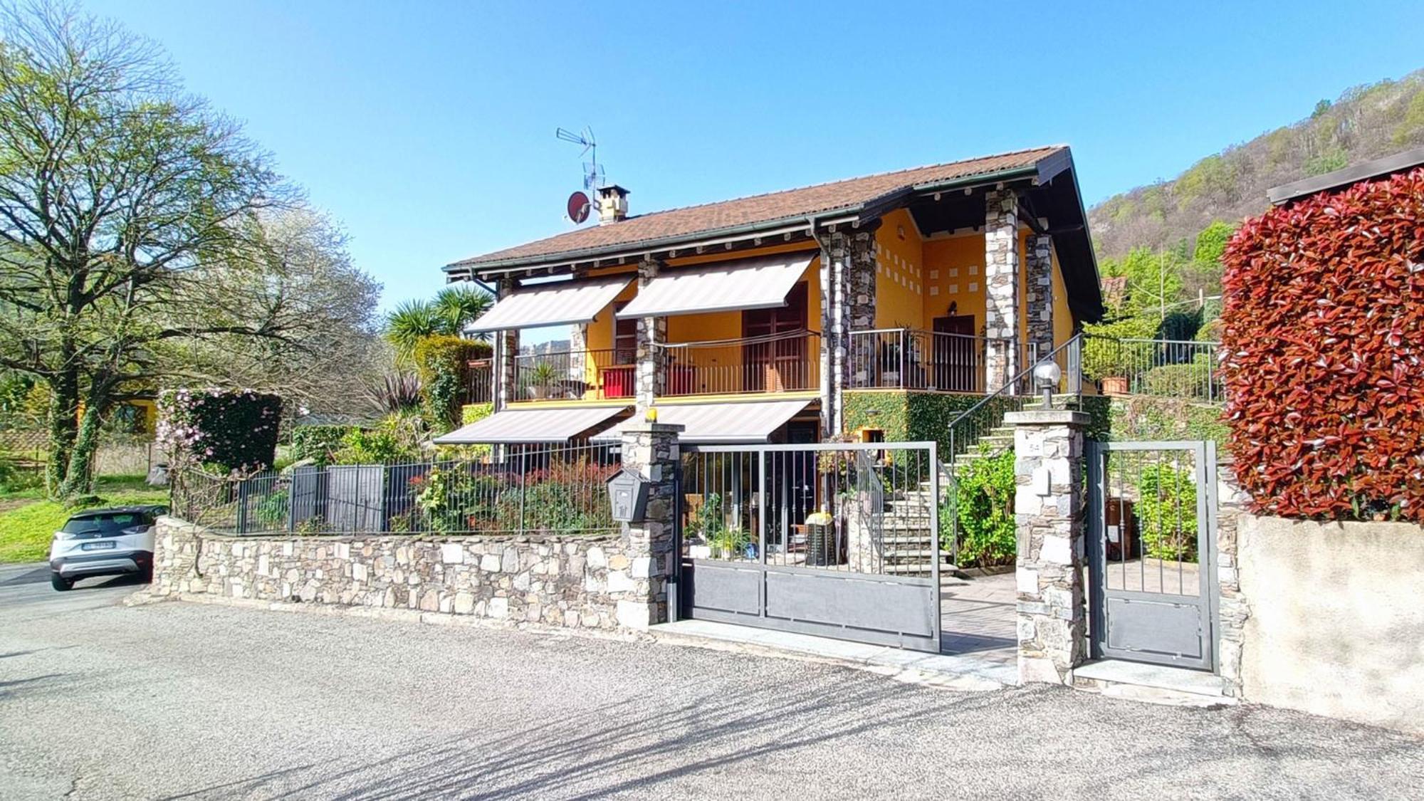 Vill'Ariel Sport & Relax Villa Brovello-Carpugnino Exterior photo